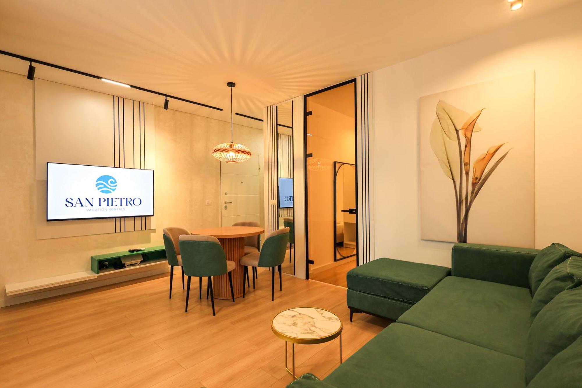 Sanpietro Vacation Rentals Plazhi San Pietro Kültér fotó