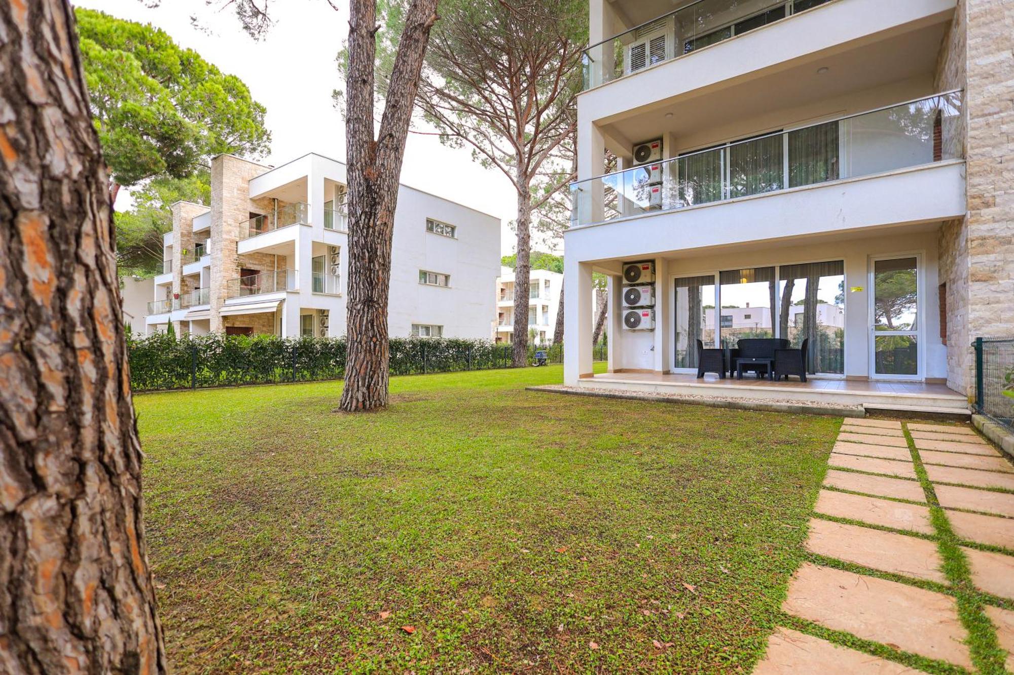 Sanpietro Vacation Rentals Plazhi San Pietro Kültér fotó