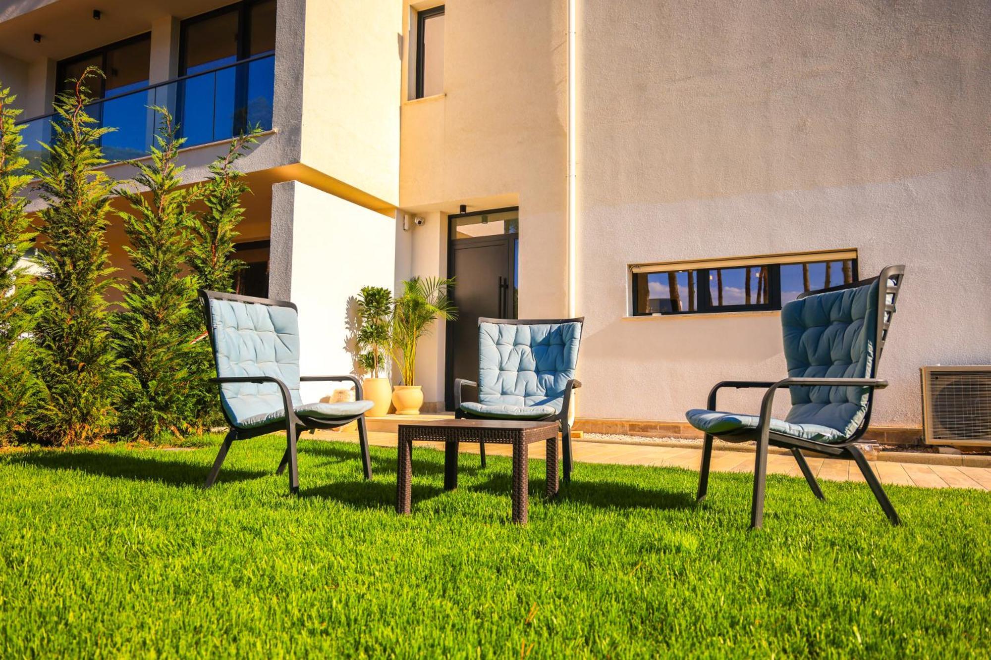 Sanpietro Vacation Rentals Plazhi San Pietro Kültér fotó