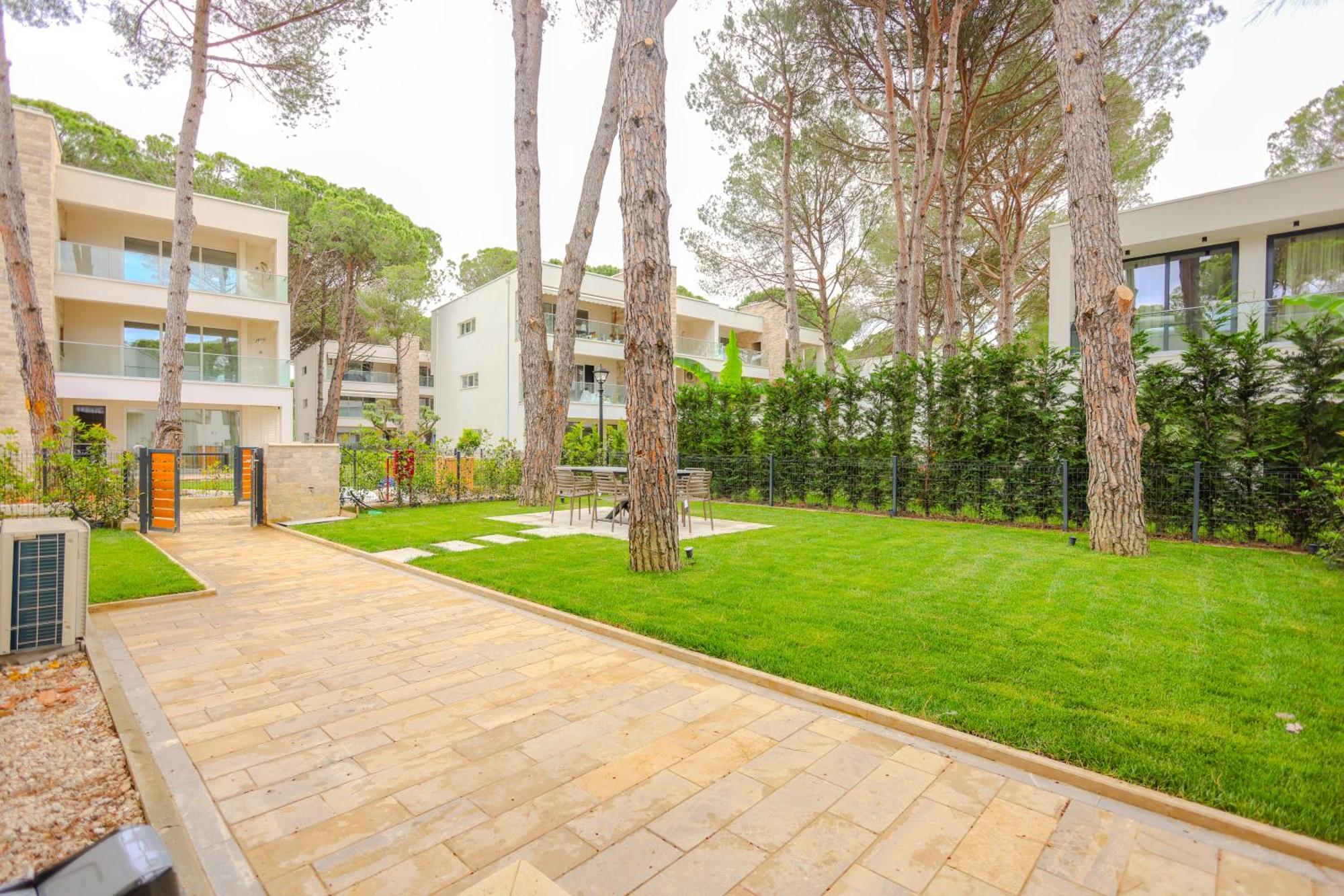 Sanpietro Vacation Rentals Plazhi San Pietro Kültér fotó
